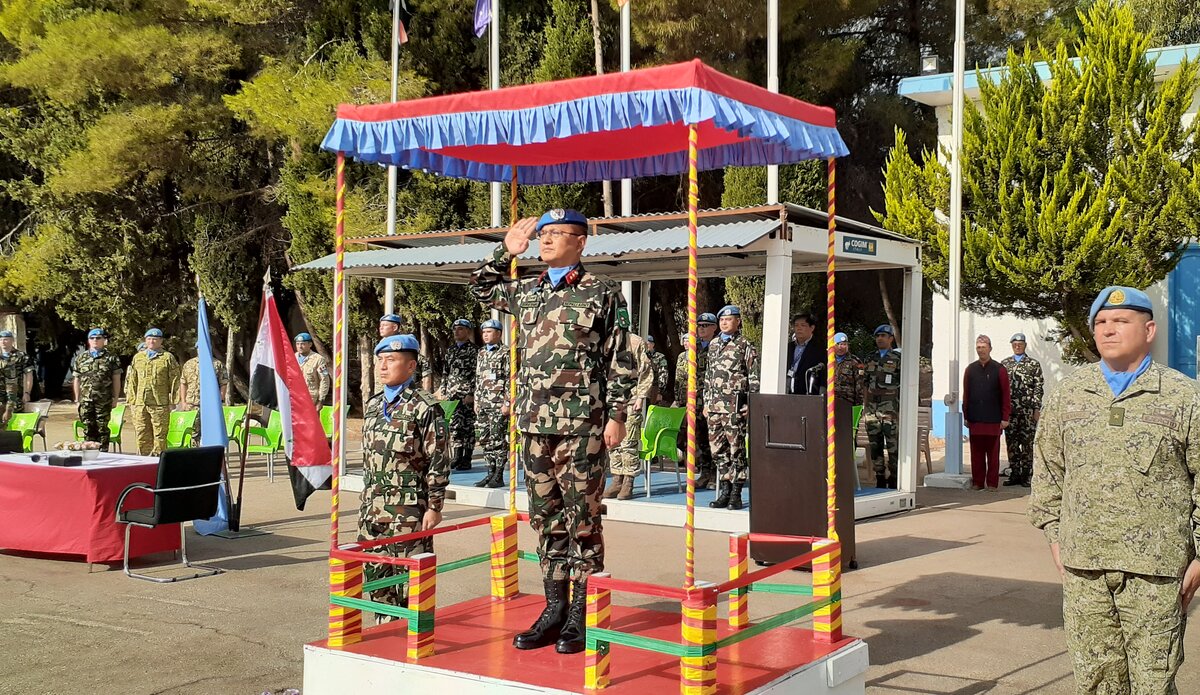 HoM & FC Maj Gen Ishwar Hamal Saluting the Honor Guard