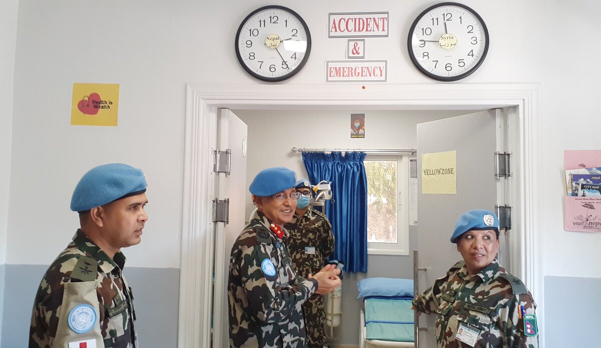 HoM/FC Major General Ishwar Hamal visiting the Accident and Emergency, Level One PLus Hospital, UNDOF