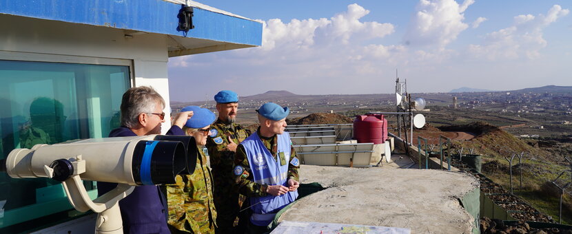 USG receiving a brief UN OP during his recent visit